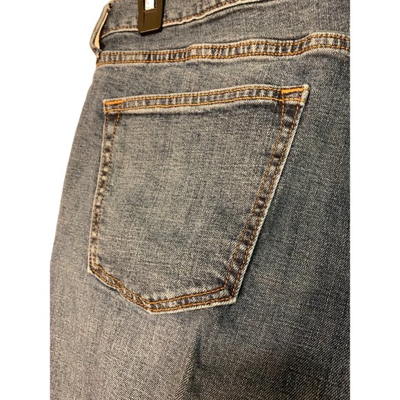 Old Navy Jeans - 34x30 - Loose Fit - Picture 3 of 6